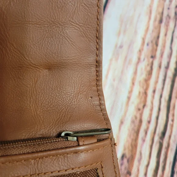 Volcom Wallet! - Picture 5 of 8